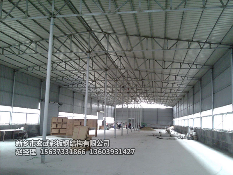 鋼結(jié)構(gòu)建筑應(yīng)具備什么才能保證安全性？